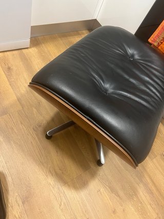 Sillón Charles Eames original con otomana