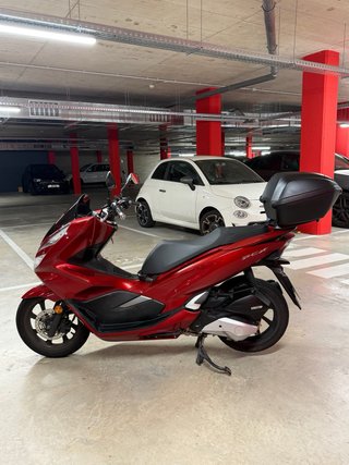 Vendo mi Honda PCX 125 ABS