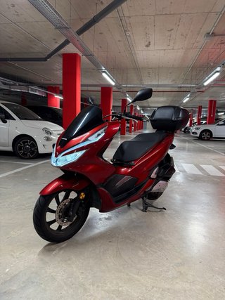 Vendo mi Honda PCX 125 ABS