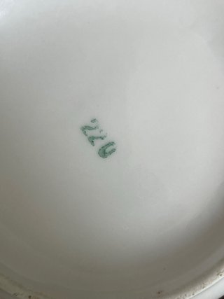 Taza de porcelana antigua