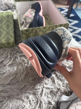 Zapatillas Gucci Rython Beige y Rosa