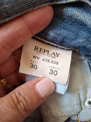 Pantalón tejano Replay azul, talla 30