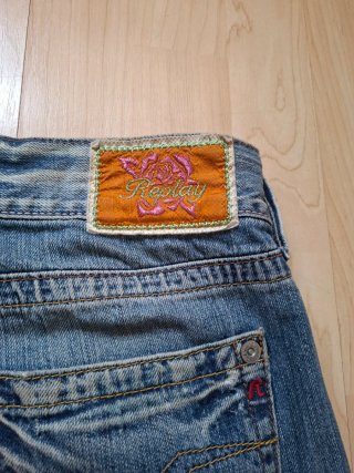 Pantalón tejano Replay azul, talla 30