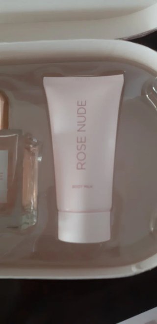 Estuche Perfume Rose Nude + portavelas