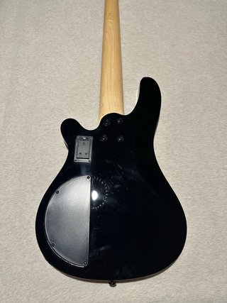 Bajo Eléctrico 5 Cuerdas Harley Benton