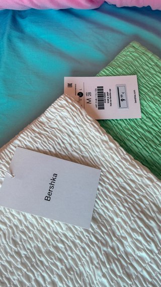 Falda Bershka Blanca y Aguamarina