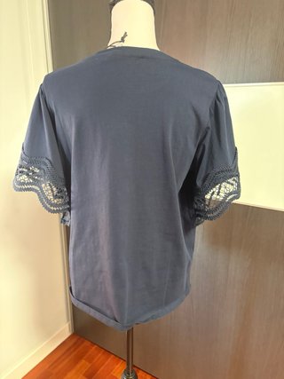Camiseta Cortefiel volantes encaje azul Talla L