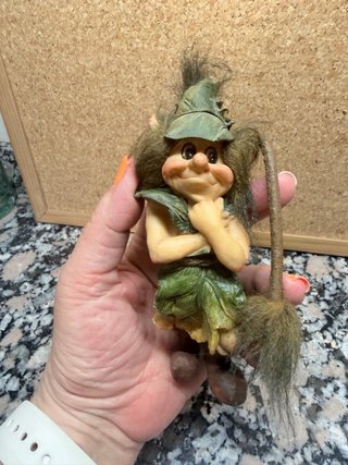 Figura Elfo Resina Pelo