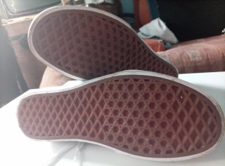 Zapatillas Vans Negras y Blancas