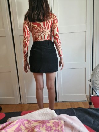 Bershka Crop Top Cebra Rojo y Beige