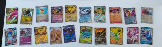 Diferentes HITS de cartas pokemon originales
