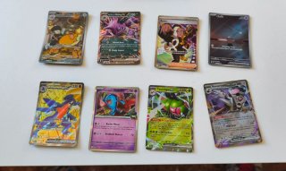 Diferentes HITS de cartas pokemon originales