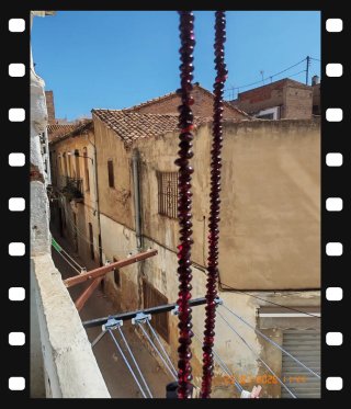Collar de piedras granate natural
