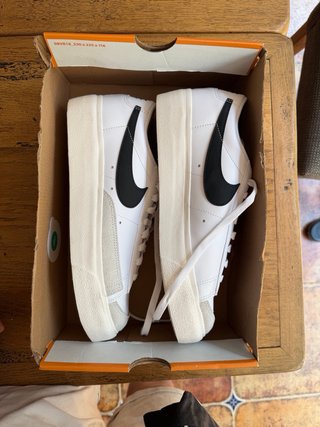 Zapatilla Nike Blazer Low Platform Gris/Blanco