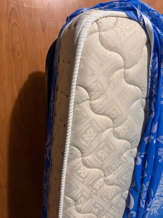 Somier 105cm con colchón y ropa de cama
