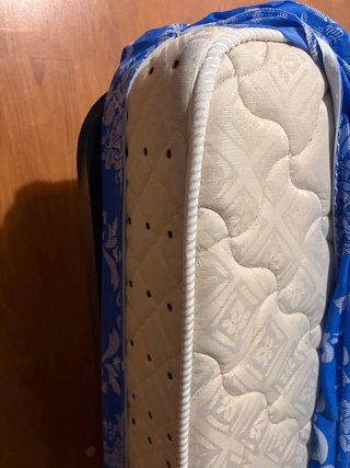 Somier 105cm con colchón y ropa de cama