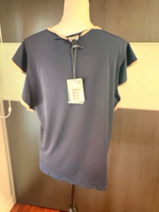 Blusa Cortefiel volantes talla L