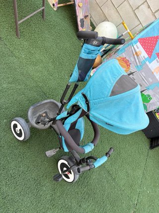 Triciclo infantil azul