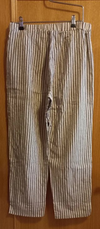 Pantalón de verano a rayas