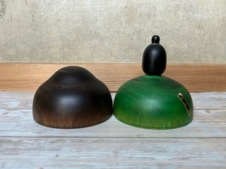 Kokeshi Rare Toa Sekiguchi con base e paravento