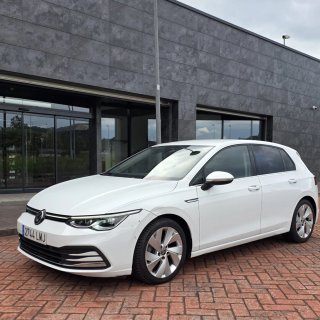 Volkswagen Golf 8 - VIII