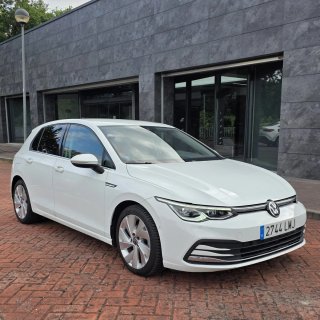 Volkswagen Golf 8 - VIII