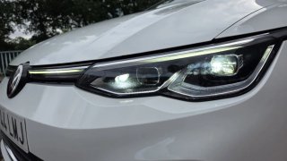 Volkswagen Golf 8 - VIII