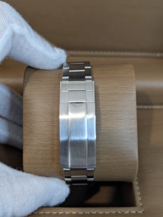 Reloj Seiko Mod Diver Negro y Blanco Automático