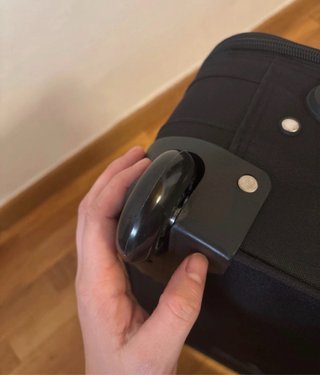 Maleta de cabina negra nueva