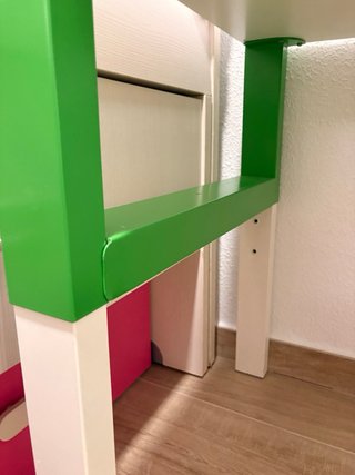 Scrivania + Sedia regalo per bambini Ikea