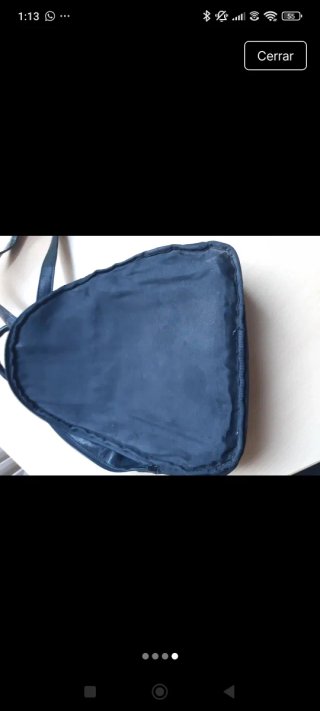 Mochila pequeña cocodrilo negra