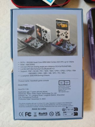 Console portatile R36S 18000 giochi