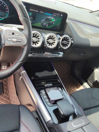 Mercedes-Benz GLA (H247) 2021