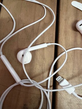 Auriculares Apple Lightning Blancos