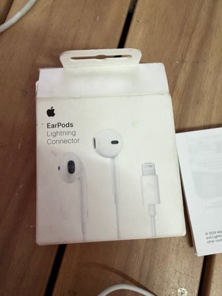 Auriculares Apple Lightning Blancos