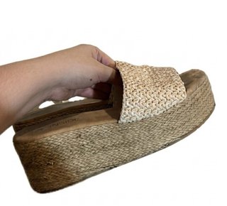 Sandalias cuña con plataforma inside talla 39