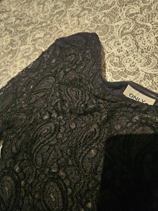Abito pizzo monospalla nero