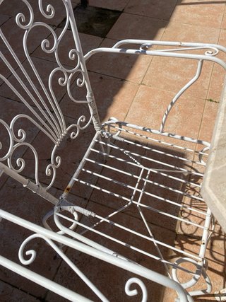 Sillas de jardín antiguas de metal