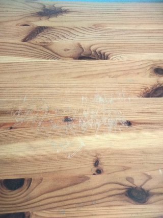 Urge. Aparador de madera maciza