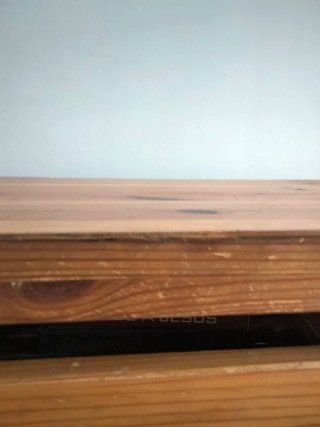 Urge. Aparador de madera maciza