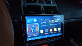 Radio Android 9 4GB-64GB Octacore