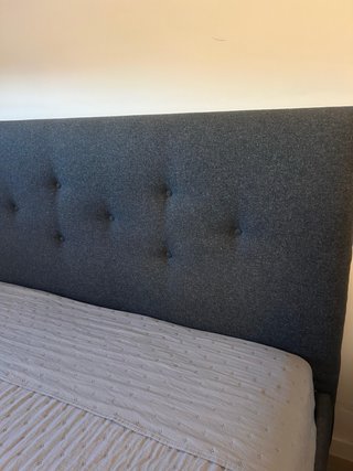 Cama y Colchón Matrimonio Gris IKEA como NUEVA