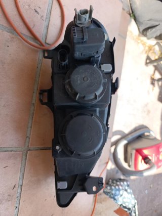 Faro de Megane 1