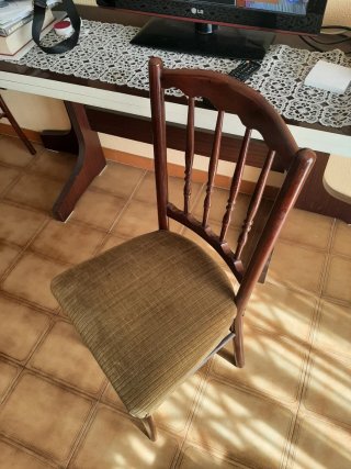 6 Sillas de Comedor Tapizadas Madera.