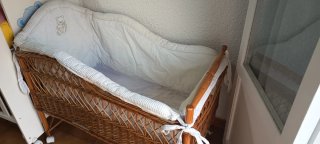 Cuna de mimbre