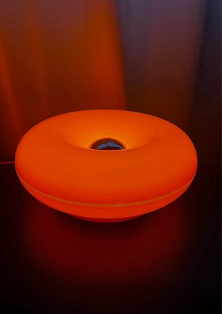 Lampada ciambella USB touch arancione simil Ikea