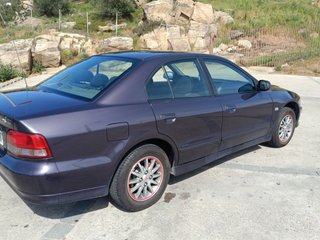 Mitsubishi Galant elegance en muy buen estado