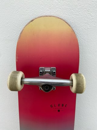 Skate Globe