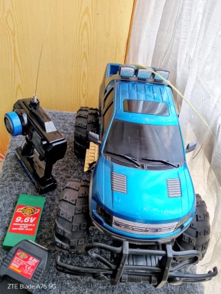 Coche RC Ford F-150 Raptor Fast Lane.