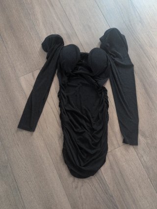 Vestito donna nero manica lunga